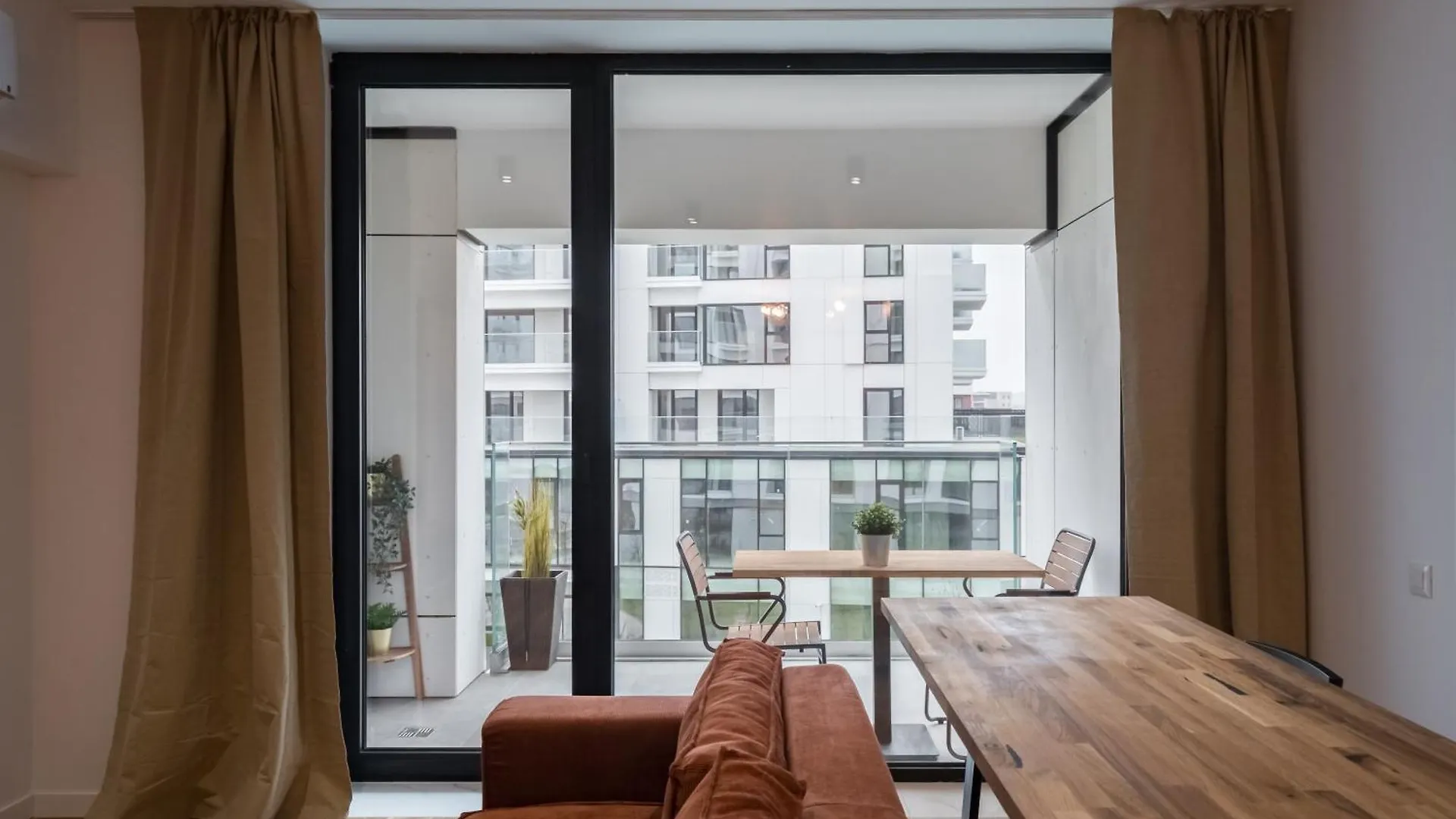 Apartament The Bronze Loft - One Cotroceni Bukareszt