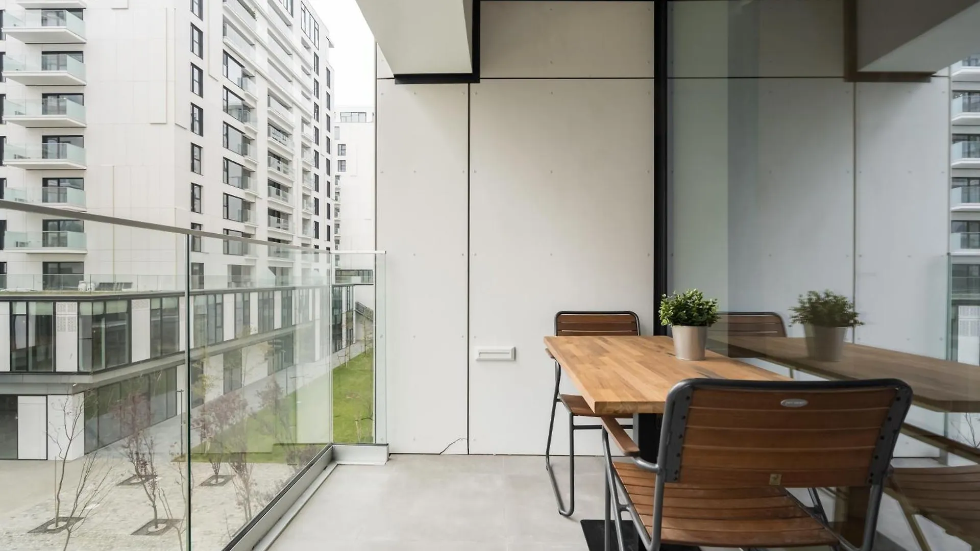 Ferienwohnung The Bronze Loft - One Cotroceni Bukarest 0*,