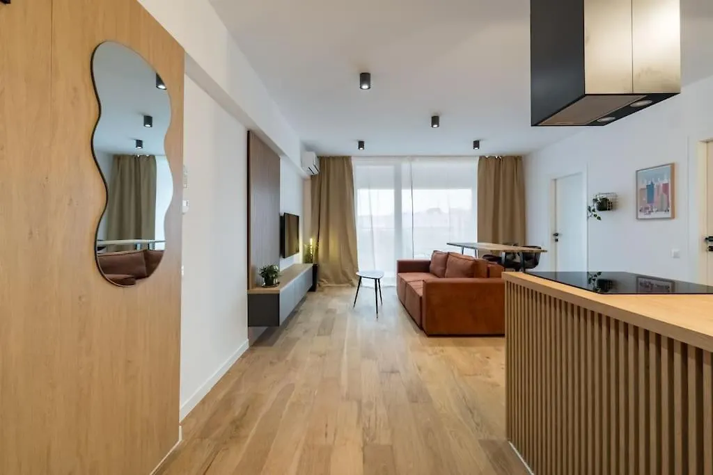 Ferienwohnung The Bronze Loft - One Cotroceni Bukarest Apartment
